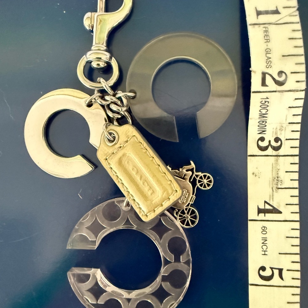 Large COACH Triple C Trigger Snap Keychain Fob Purse Charm Silver Tone - Picture 5 of 6